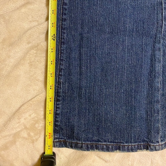 DKNY Straight Leg Jeans - Picture 5 of 6